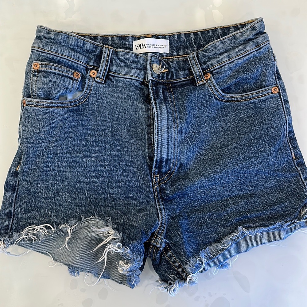 ZARA Denim Shorts | Size 4